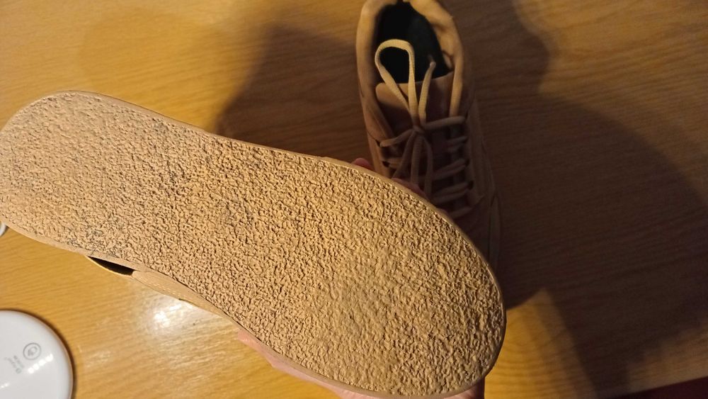 Кросівки унісекс бежеві кемел кава на широкій підошві розмір 42/43