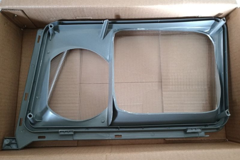 Решётка радиатора Mercedes W124 E-class решётка Мерседес 124