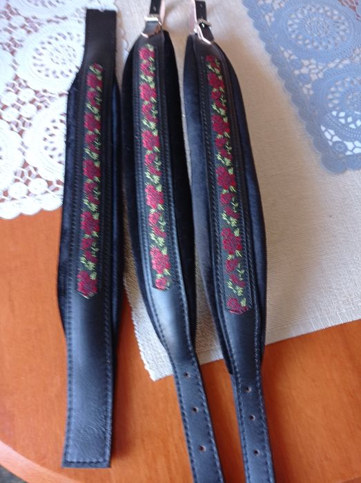 Pasy folkowe do akordeonu.