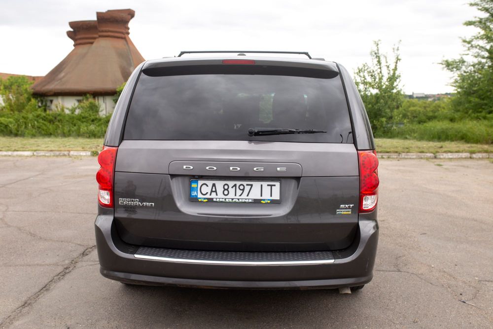 Продам Dodge Grand Caravan
