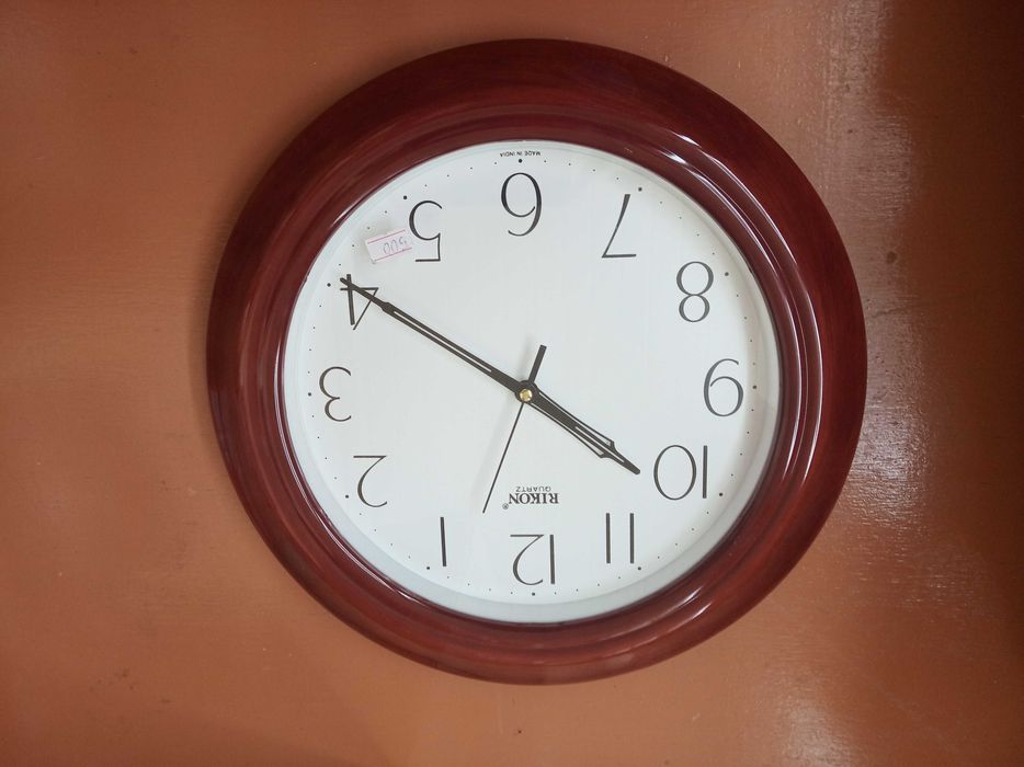 Великий круглий годинник Rikon