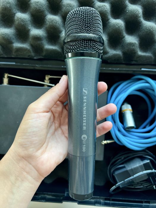 Радіомікрофон Sennheiser ew 100