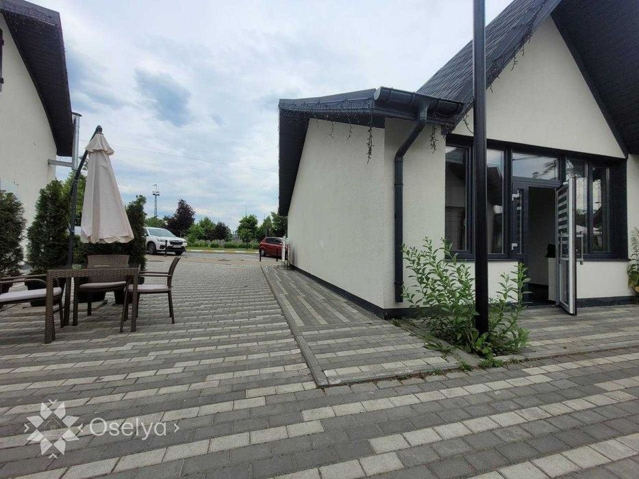 Продаж комерційного приміщення 21.7 м² у центрі Бучі 33000$