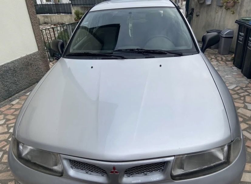 Mitsubishi Carisma 1.6 16v