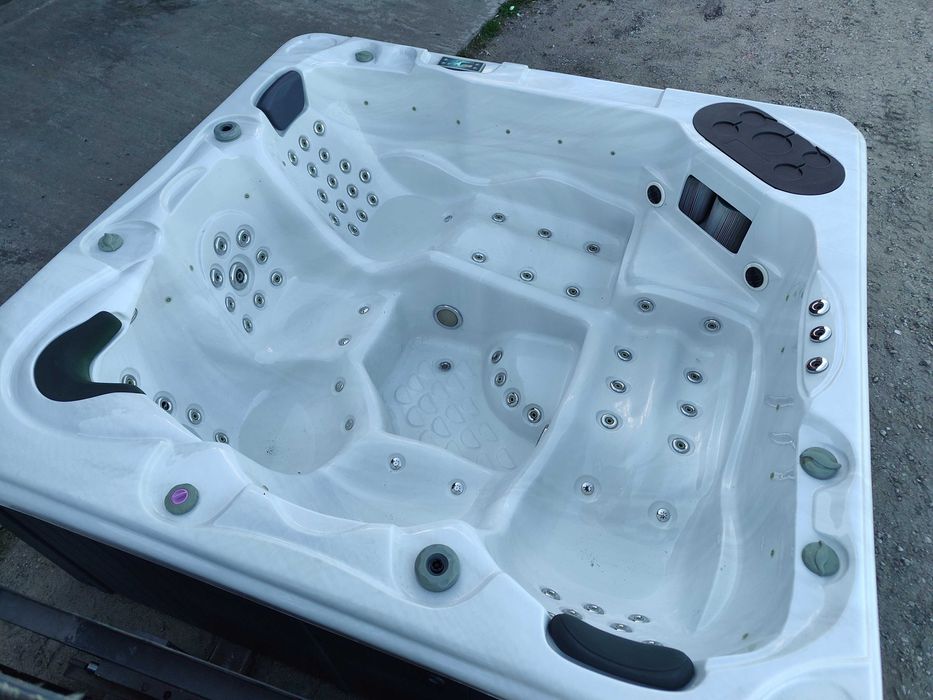 Jacuzzi ogrodowe Balboa , Gecko- Dostawa cała polska
