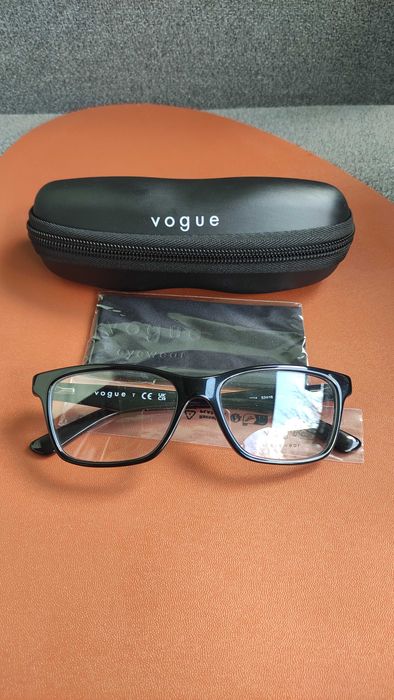 Okulary / oprawy VOGUE 2787 (kolor W44)