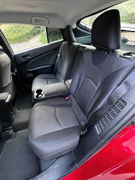 Toyota Prius Prime Premium      2017