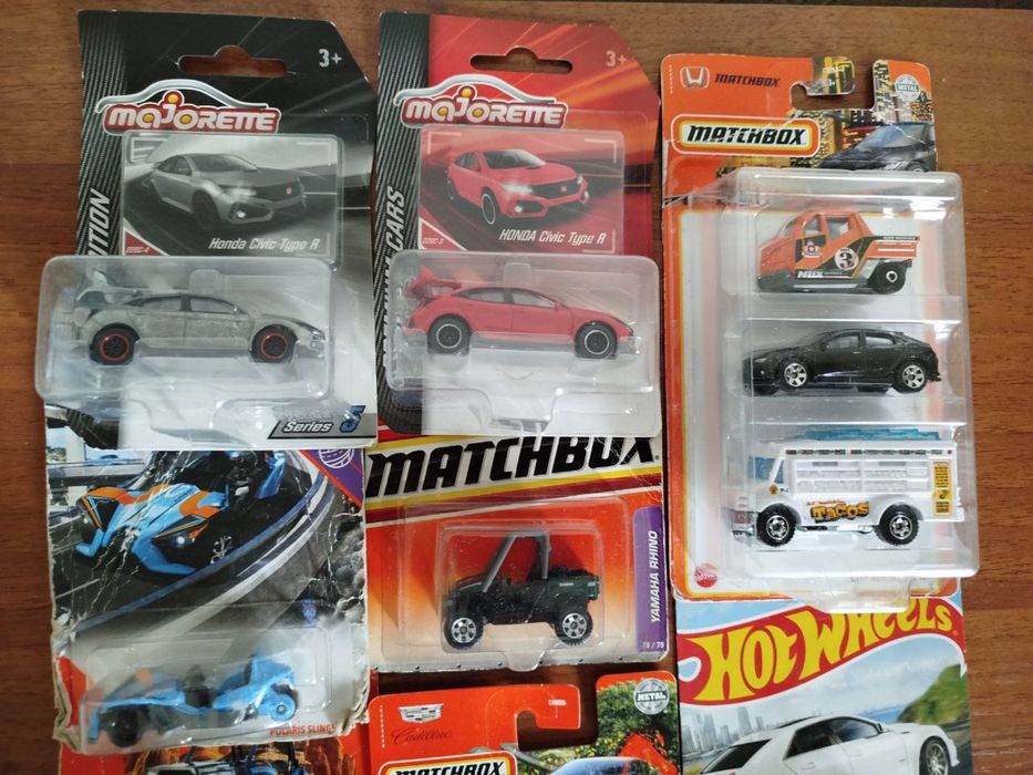 Машинки моделі Hot Wheels - Matchbox - Majorette