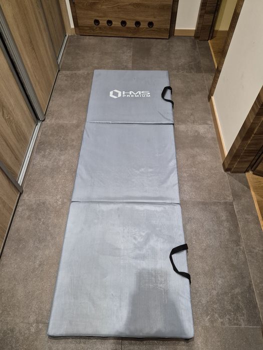 Materac gimnastyczny składany HMS Premium  180x60 cm