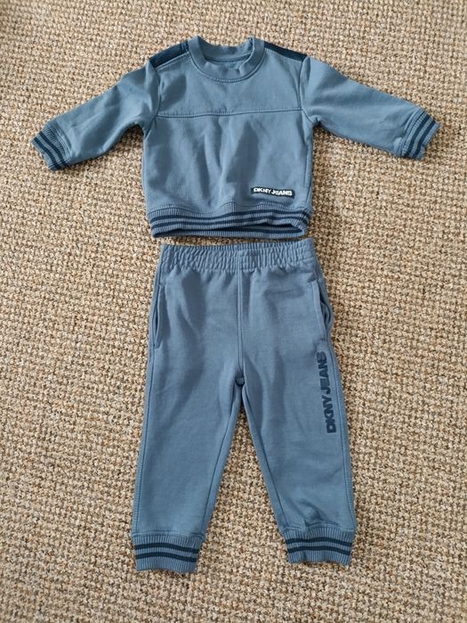 Dres nowy bez metki DKNY 18M