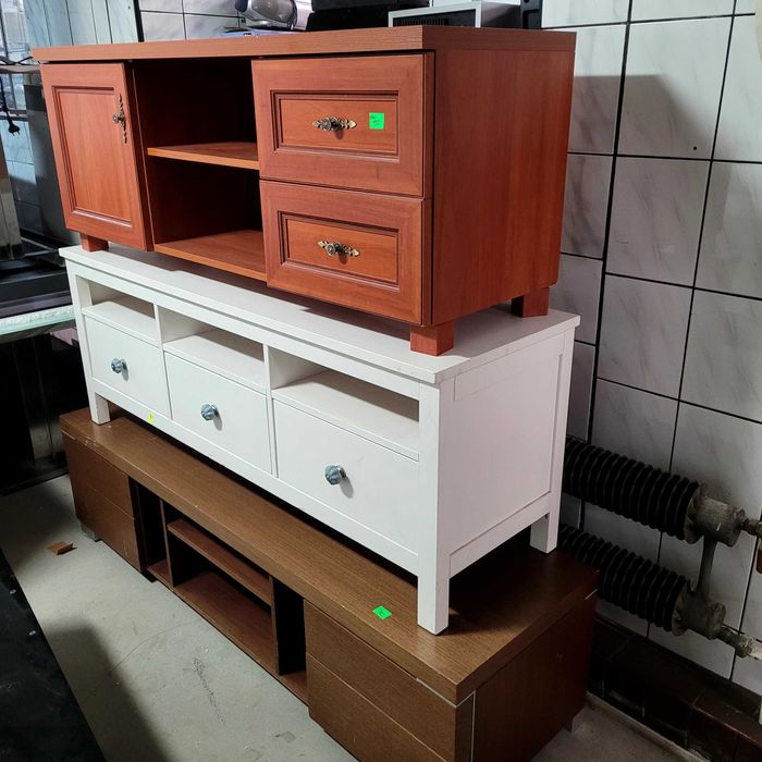 Komoda długa biała w połysku. Możliwy transport