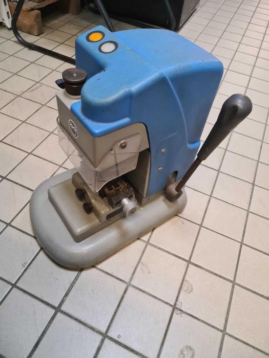 Máquina duplicar chaves SILCA