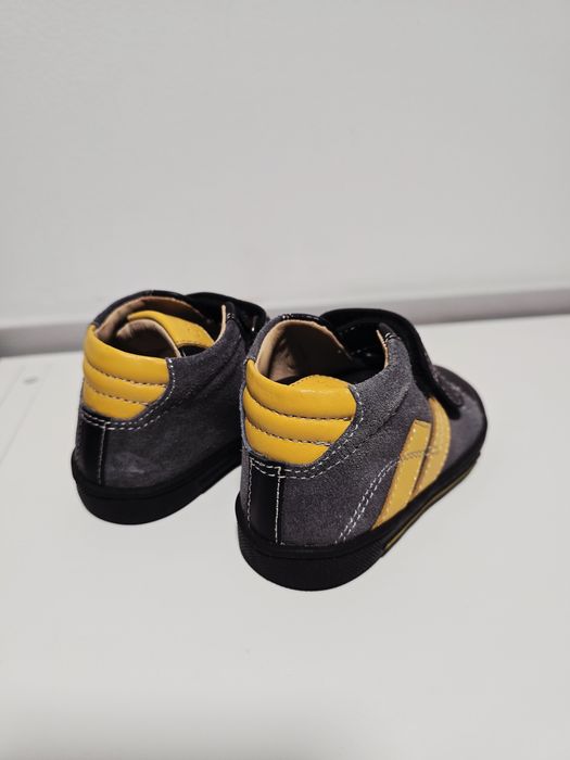 Sapatos Chicco Bebé Novos