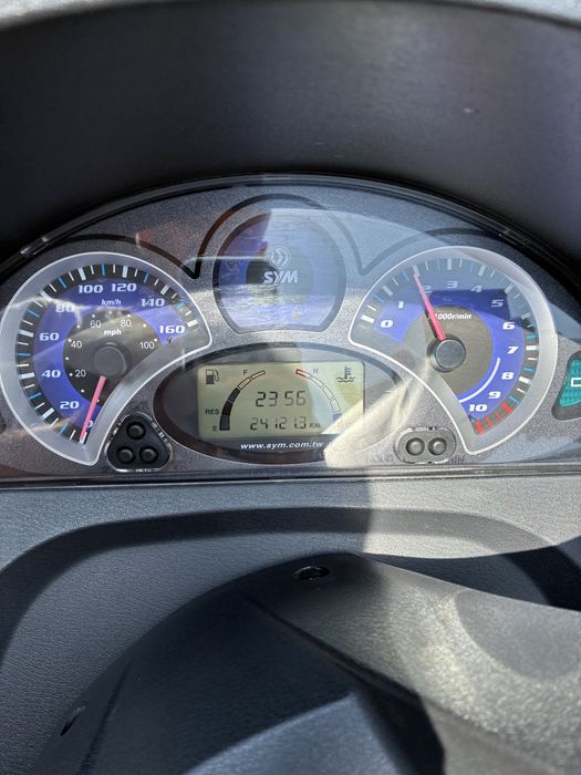 Sym gts 125 evo ( bom estado)