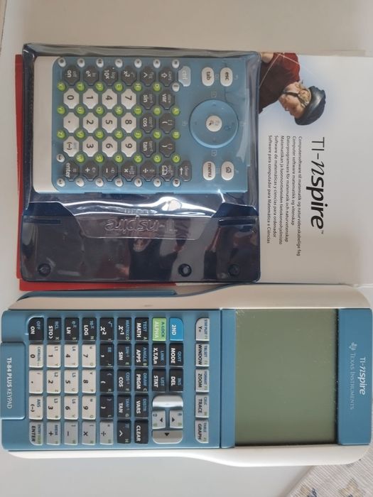 Calculadora gráfica TI nspire TI-84 plus