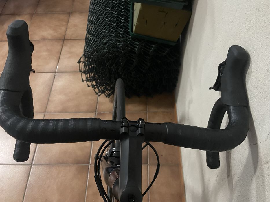 Bicicleta estrada stevens L