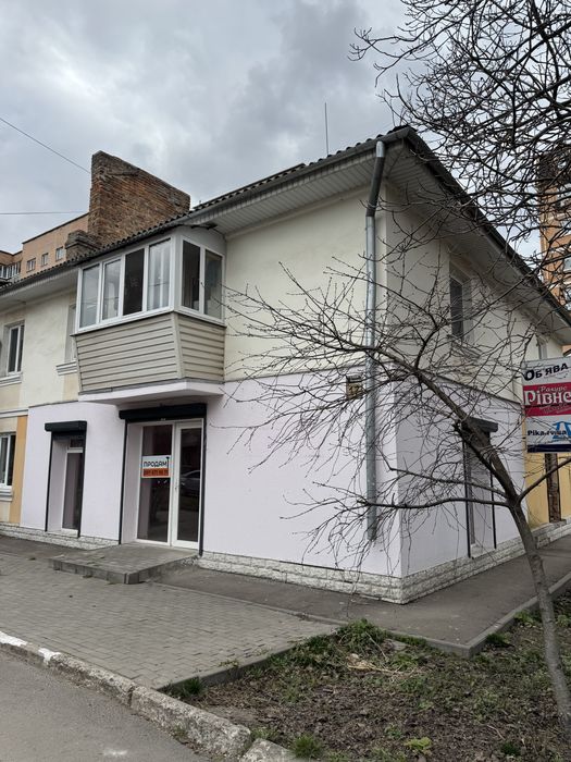 Продаж комерційного приміщення | вул. Бандери, 17