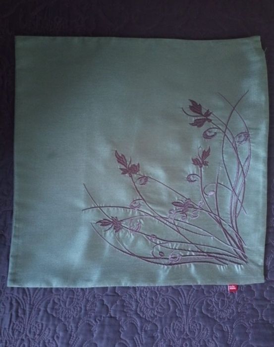 2 poszewki na poduszki- Home & You