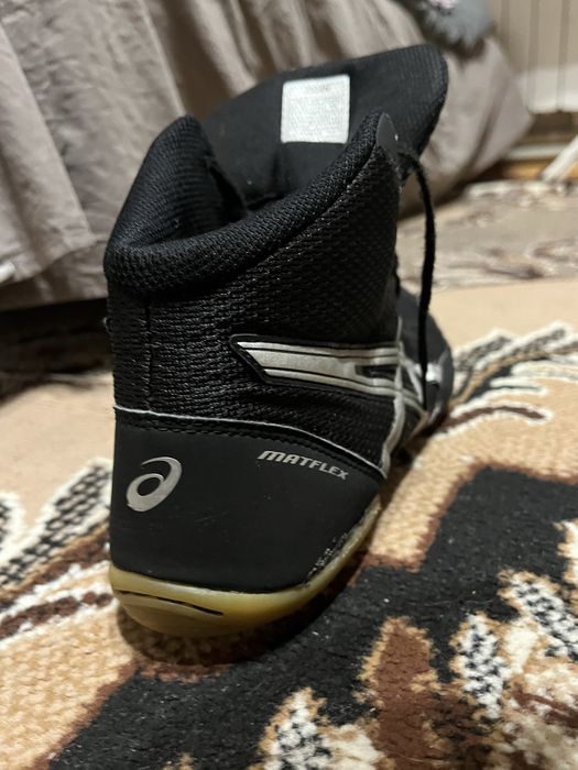 Борцовки asics 45 р 28.5см