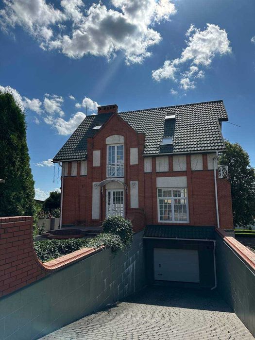 Продаж будинку Дивокрай