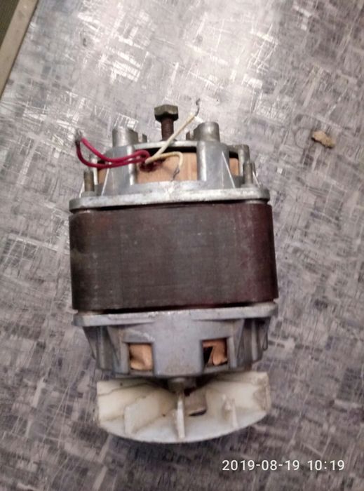 Движок 180ват 1500 об.мин.