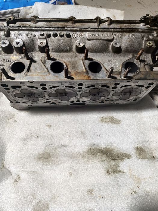 Głowica 16 V 2.0tdi 170 brd blb bre bmn