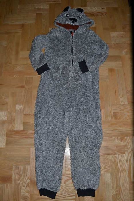 225^   Wilk wilkołak strój przebranie piżama12/13 Lat_152/158  cm