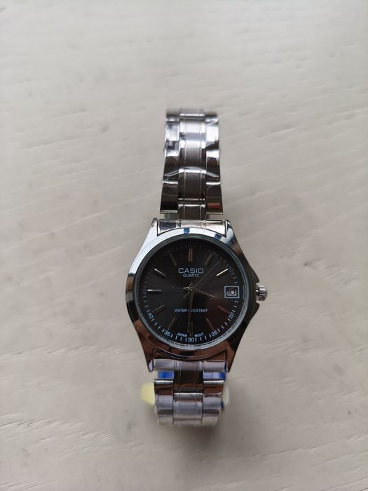 Casio relógio de mulher NOVO