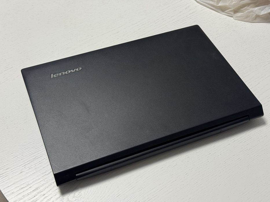 Ноутбук Lenovo b590