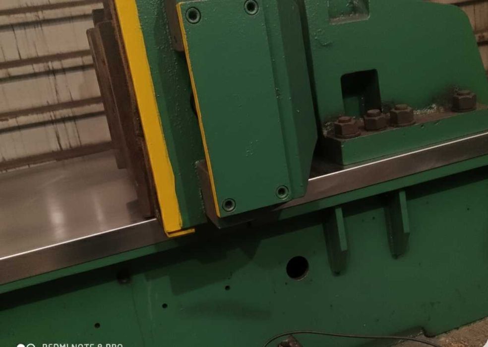 Bokserka prasa pozioma PYXWM 250.1