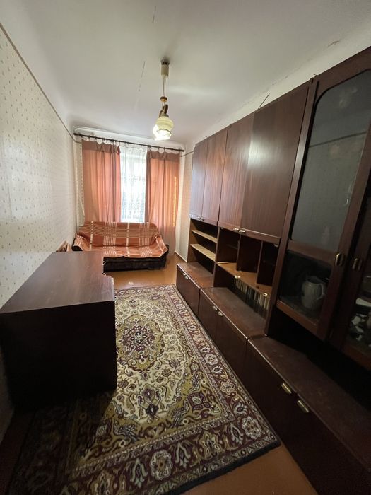 Здам в оренду 3 кімнатну квартиру по вул. Степана Бандери