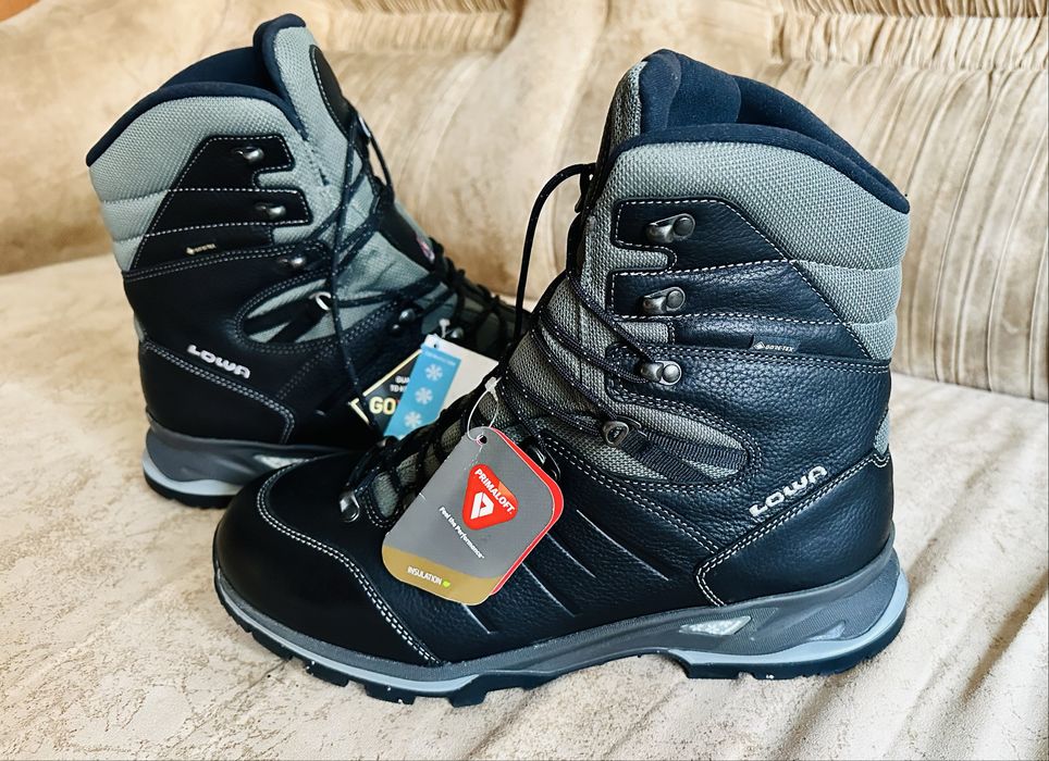 Тактичні зимові черевики LOWA YUKON ICE II GTX® BLACK