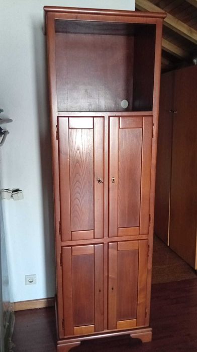 Moveis de casa antigos que já não são usados