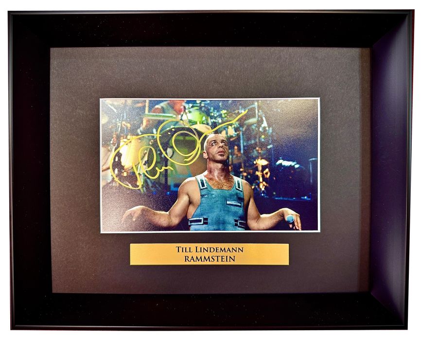 Автограф Тілля Ліндеманна