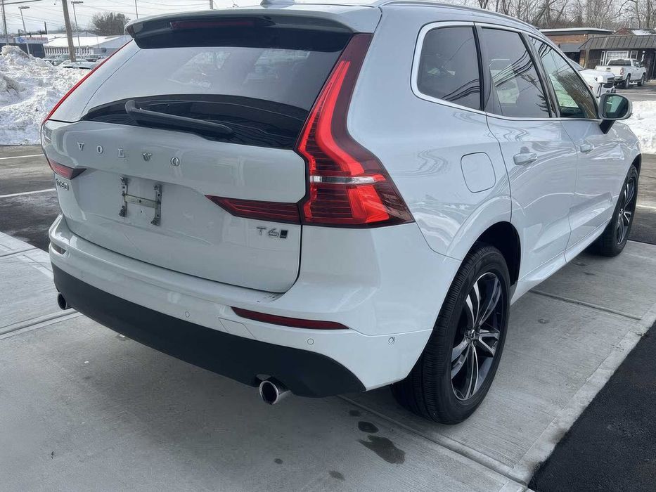 Volvo XC60 T6 Momentum      2019