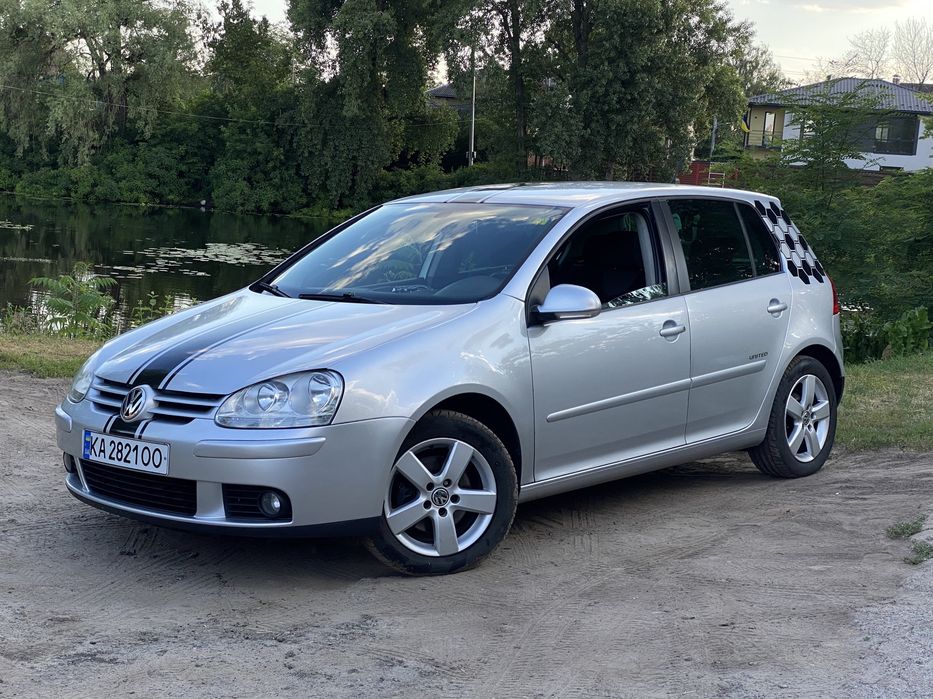 Продам VW Golf 5  2008 р в гарному стані