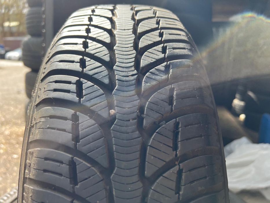 распаровка шины б/у 175/65 R14 Kleber Quadraxer