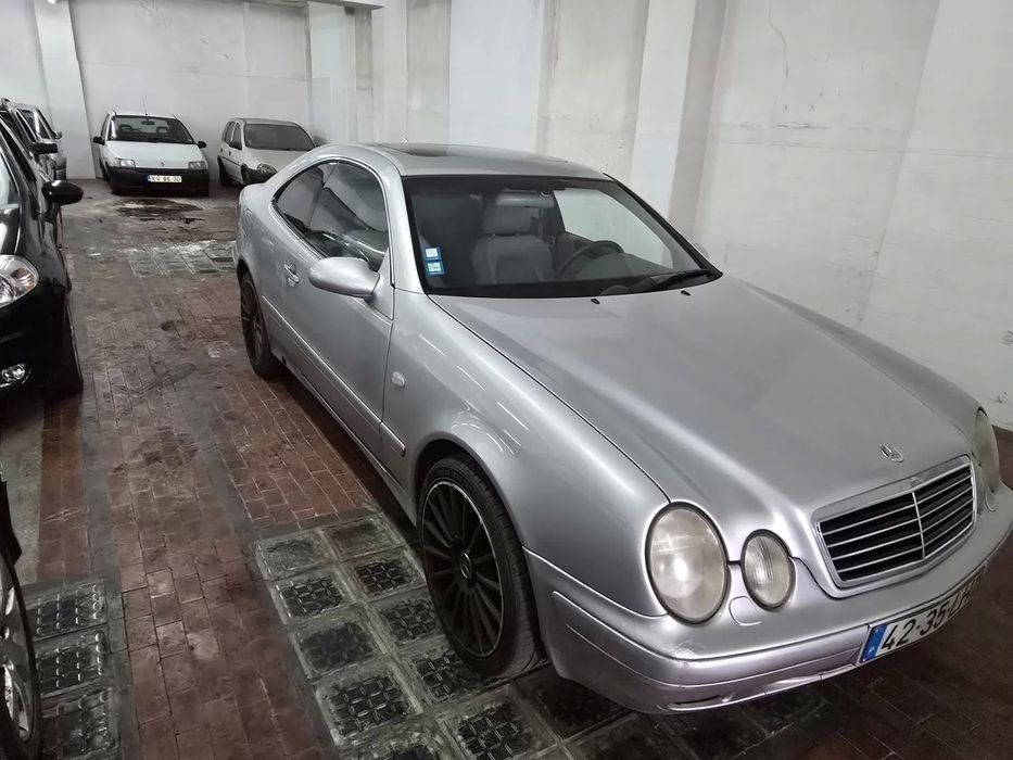Mercedes-Benz CLK 200