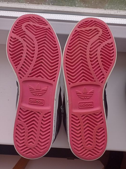 Adidas жіночі хайтопи