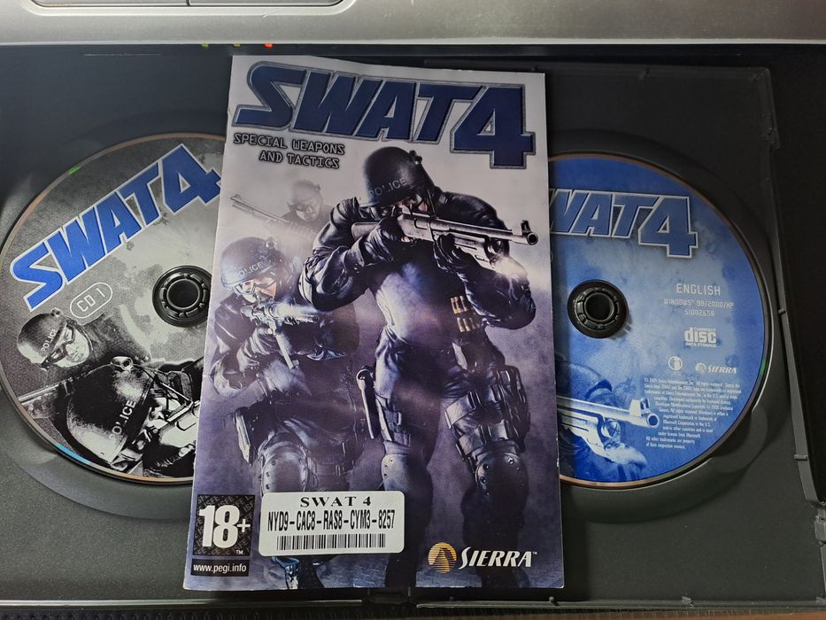 SWAT 4 – PC CD-ROM (2 Discos)