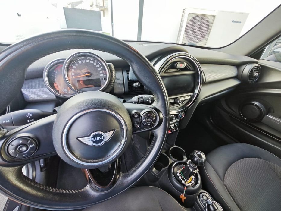 MINI Cooper D 1.5 | 2015 | 3 Portas