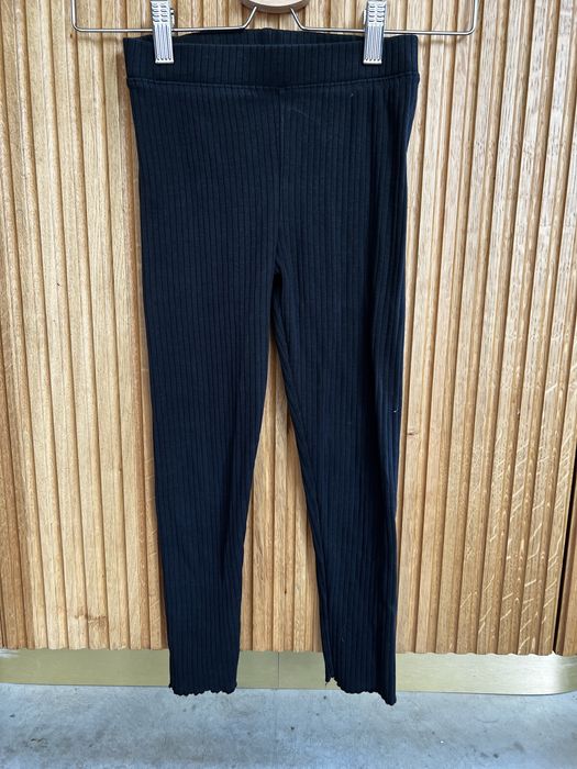 leginsy 128 prazkowane