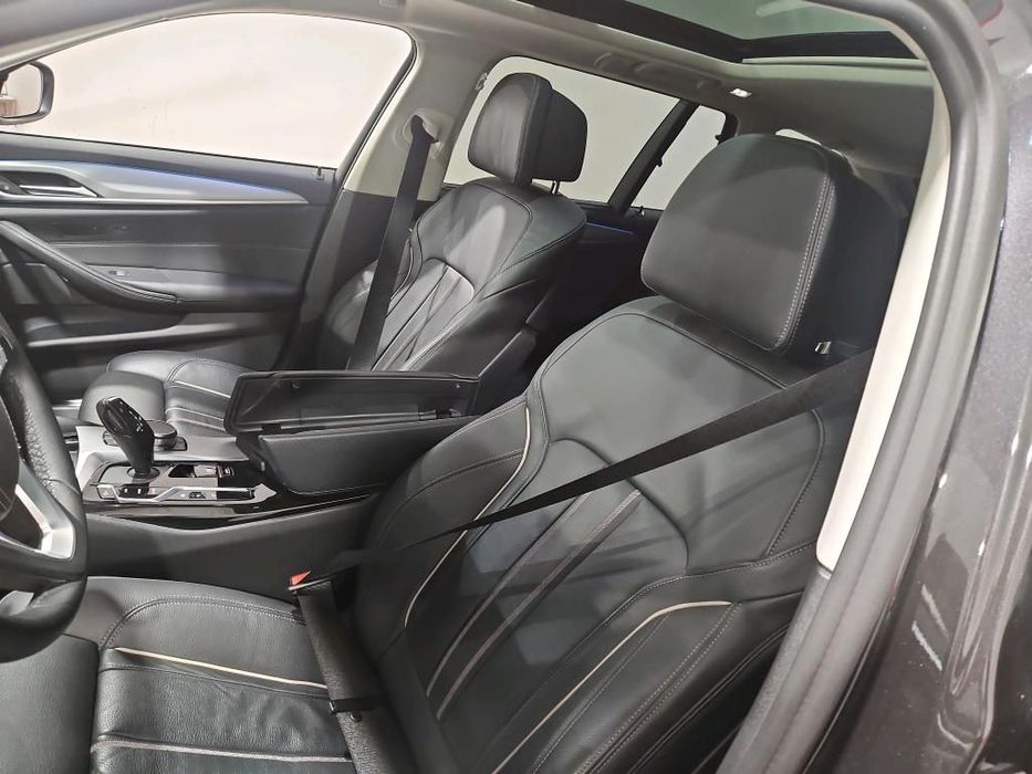 BMW 530 e foto 5