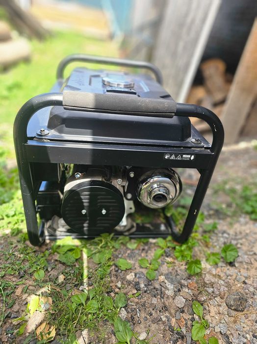 Продам генератор