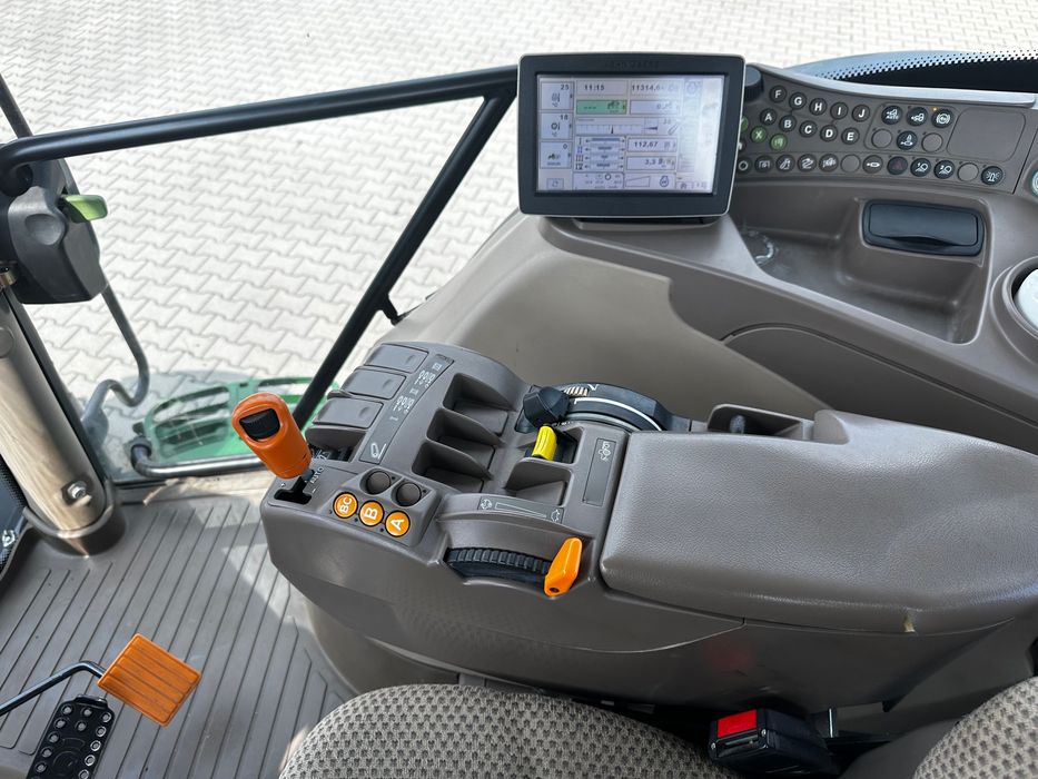 John Deere 6190R DirectDrive