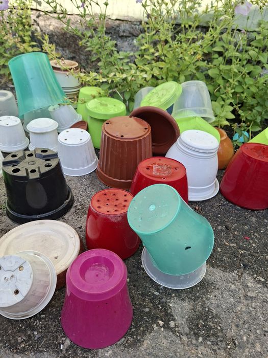 Горшки и кашпо для цветов