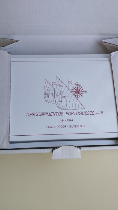 Coleção de moedas em Prata dos descobrimentos Portugueses 1994 Caixa original comEstojo Garantia e Livro Não envio por correio entreg em mão em Lisboa