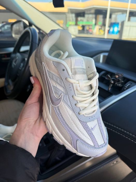 Nike Initiator жіночі кросівки найк