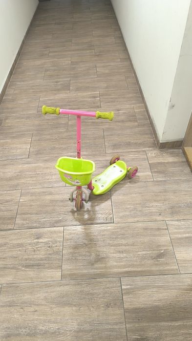 Hulajnogi trzykołowa