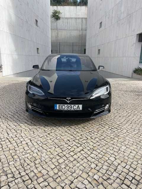 Tesla Model S Long Range